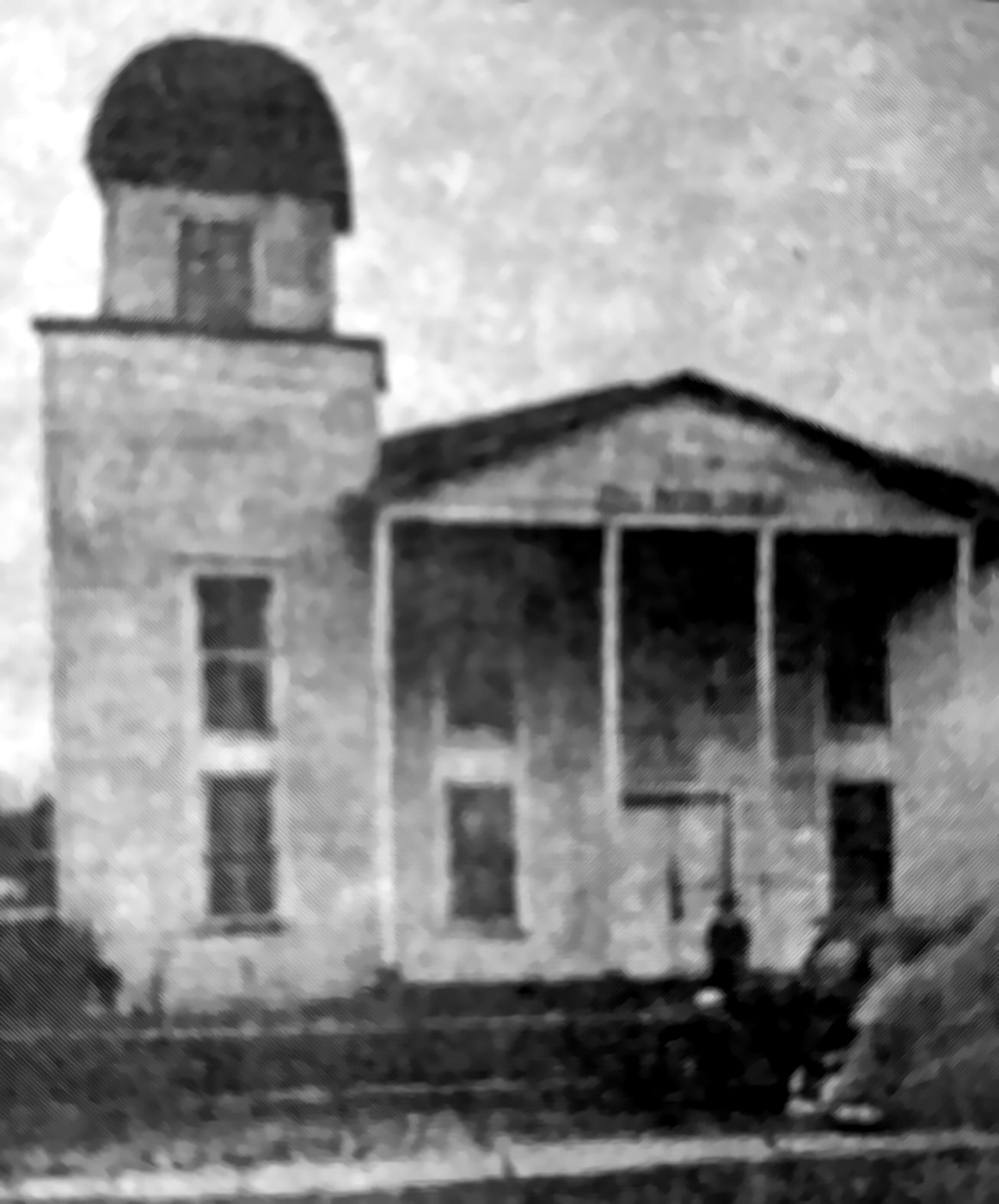 The first church building, 1912 to 1940